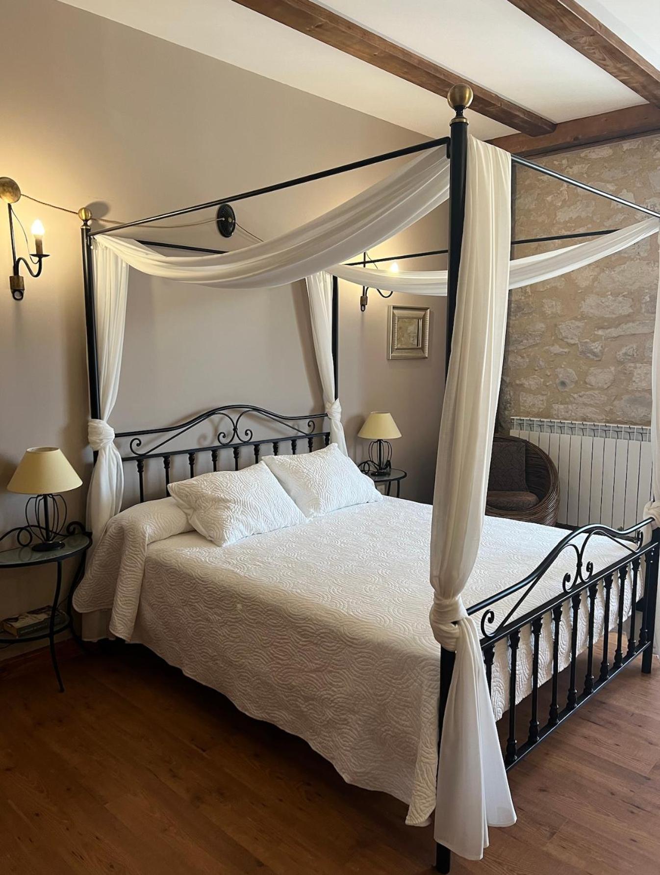 Hotel Rural Restaurante Las Baronas Santa Cruz de la Salceda 외부 사진